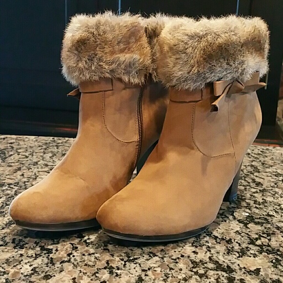 Dana Buchman Shoes - Dana Buchman Bootie